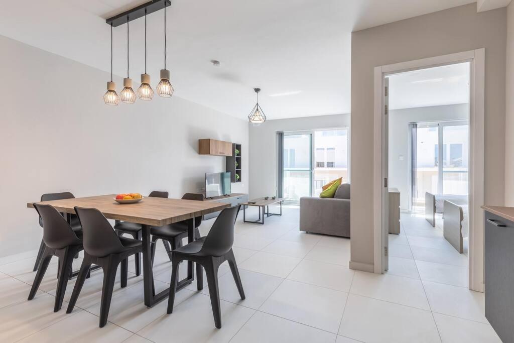Is-Swieqi Exquisite Modern Luxury Apt In Central Malta - Walking Distance To The Restaurants & Night Life מראה חיצוני תמונה